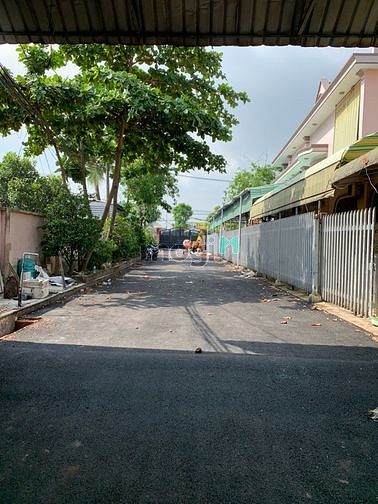 Hình ảnh Cho Thuê Xưởng Giá Rẻ apđ Q12. 9000m
