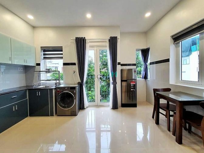 Hình ảnh CHDV CAO CẤP LOTUS - Ngay cầu SG, chợ Đo Đạc