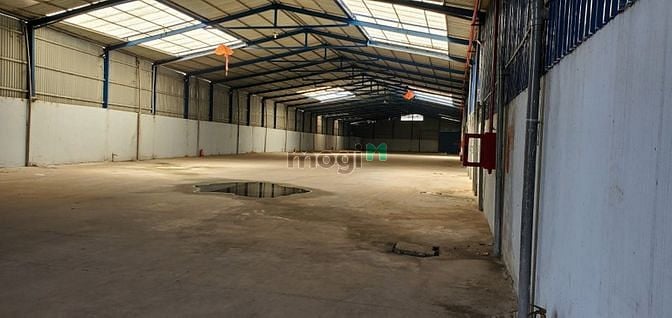 Hình ảnh Cho thuê 2000m2 kho Hồ Văn Long, P. Tân Tạo, Quận Bình Tân.