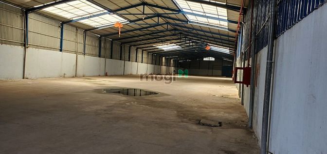 Hình ảnh Cho thuê 2000m2 kho Hồ Văn Long, P. Tân Tạo, Quận Bình Tân.