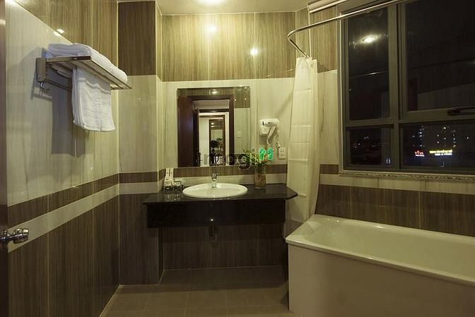 Hình ảnh Khách Sạn - 2500m2 - Quận 7 - 680tr/tháng - Vị Trí Vàng