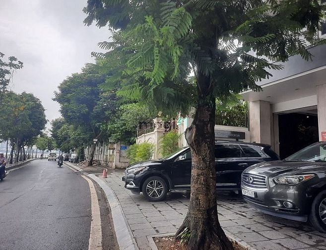 Hình ảnh 100m2 đất mặt Hồ Tây, phố Trích Sài - MT 6.8m - Nở hậu - 42 tỷ