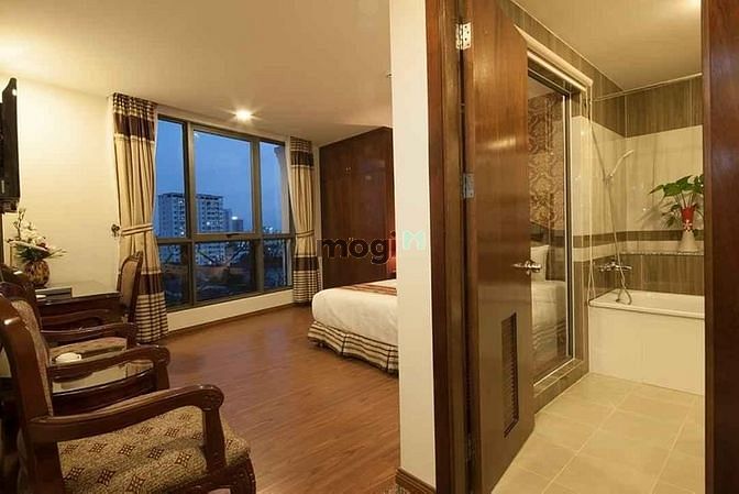 Hình ảnh Khách Sạn - 2500m2 - Quận 7 - 680tr/tháng - Vị Trí Vàng