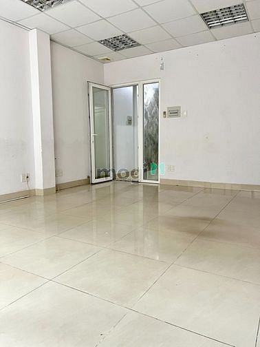 Hình ảnh Cho thuê nhà làm VPCT, CHDV, KTX, 13PN, Quận 3