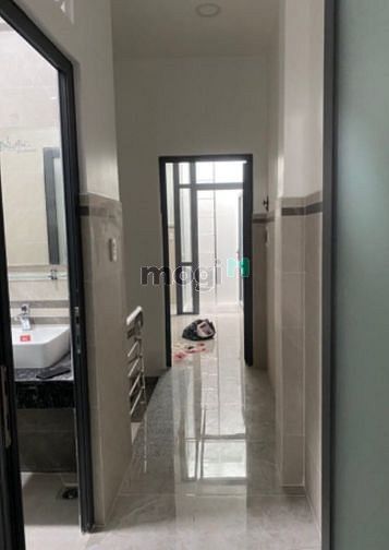 Hình ảnh Bán nhà hẻm Lê Văn Quới 35m2 đất 2 tỷ 400 triệu