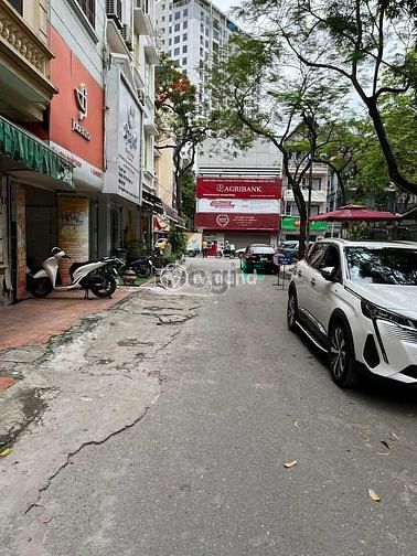 Hình ảnh Bán đất Phân Lô 105 Xuân La giá 13,3 tỷ - 65m2. SĐCC. Mặt tiền 4m