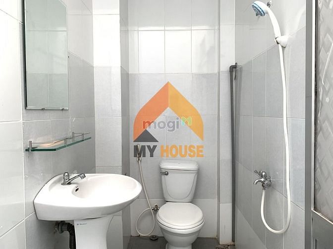 Hình ảnh Đã chửi là phải thâm, đã thích thì phải thuê ngay nhà chỉ 15tr ở Q2