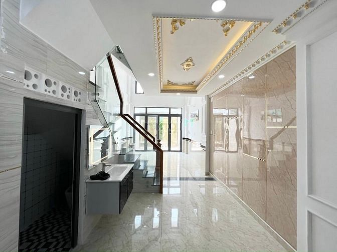 Hình ảnh Bán nhà đep, giá mềm đ. Đặng Văn Bi, SHR