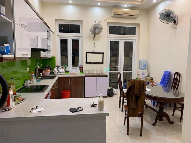 Hình ảnh Phòng riêng gần cầu nguyễn văn cừ