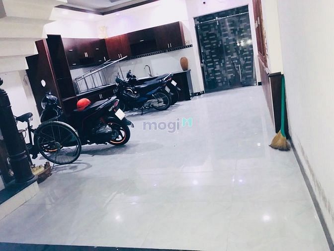 Hình ảnh Phòng full nội thất Banlcon Tân Hải- Tân bình