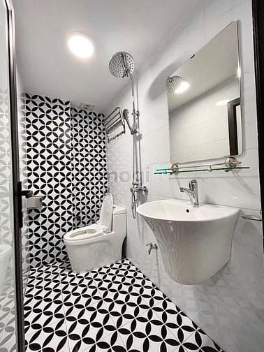 Hình ảnh Cực Hiếm-cực sốc Long Biên gần ô tô 5T NT mới cong 39m2 chỉ 3 tỷ.