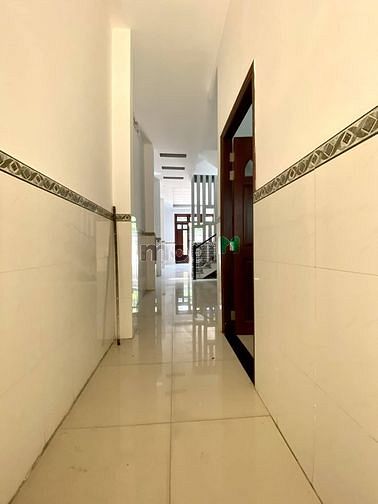 Hình ảnh Bình Tân - Giáp Tân Phú - 92m2 - 3 tầng BTCT có sân thượng