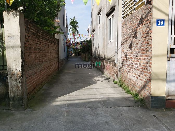 Hình ảnh Bán Đất Ngõ 195 Phúc Lợi, Gần Công An Phường, Diện Tích 49m2