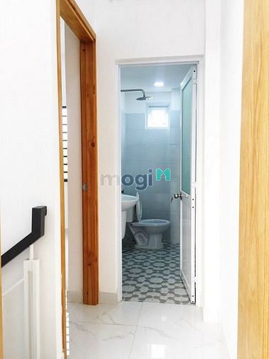 Hình ảnh Bán nhà đường Bùi Minh Trực quận 8