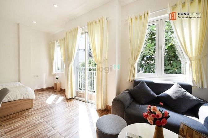 Hình ảnh CHDV full NT có ban công lớn thoáng mát Hoàng Sa