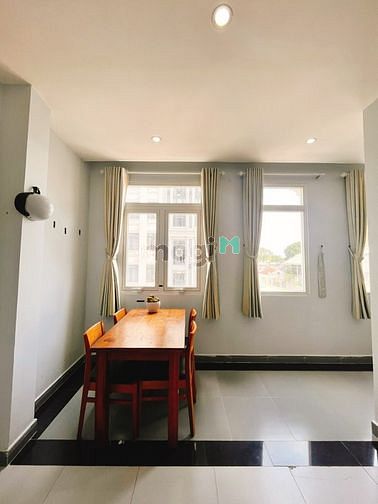 Hình ảnh Căn Hộ Mini Sân Bay Cửa Sổ Lớn Thoáng Mát