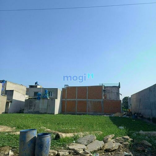 Hình ảnh Bán đất giá rẻ, 2 lô liền kề 2 SHR. 350m2 sát KCN Tân Đức.
