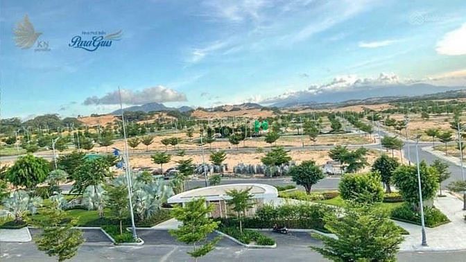 Hình ảnh Thanh lý gấp 1 lô đất nền duy nhất Paragrus