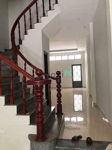 Hình ảnh Cho Thuê Nhà D2 (NGUYỄN GIA TRÍ) P,25. Quận. Bình Thạnh