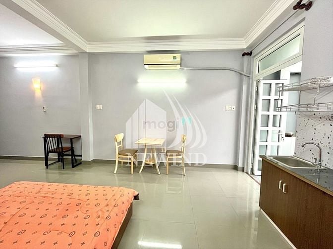 Hình ảnh Mb6623 nạp rút nhanh chóng BAN CÔNG siêu rộng ngay METRO AN PHÚ