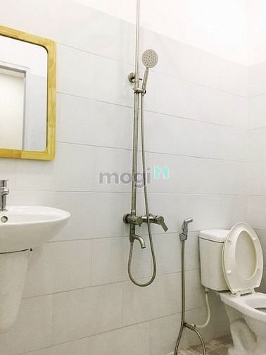 Hình ảnh Bể nợ bán nhà riêng Quận 7 giá rẻ