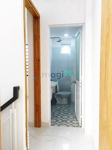 Hình ảnh Bể nợ bán nhà riêng Quận 7 giá rẻ