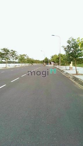 Hình ảnh Bán lô đất nền mặt tiền đường 12m Q.9 .TP Thủ Đức.