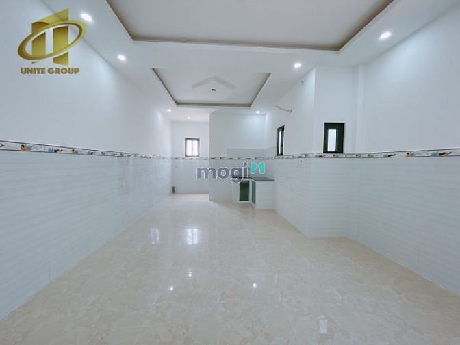Hình ảnh Q7 Studio full Nội thất có ban công ngay Nguyễn Thị Thập