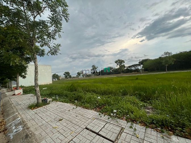 Hình ảnh Bán đất ngộp siêu rẻ trong Cát Tường Phú Sinh. Ngang 5, 80m2 SHR