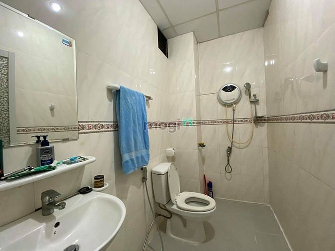 Hình ảnh Studio full nội thất có cửa sổ thoáng mát ngay trung tâm Quận 7