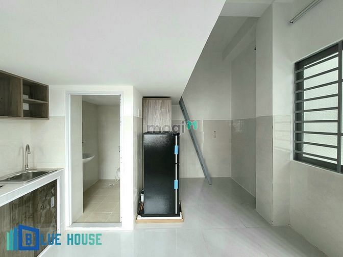 Hình ảnh Dạng phòng Duplex full nội thất - có cửa sổ - thiết kế tối giản 1 0 2