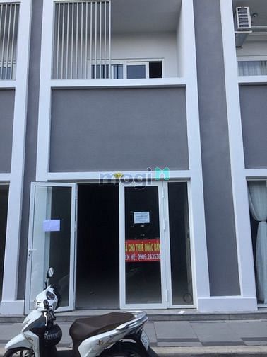 Hình ảnh Duy nhất 1 căn 𝐒𝐇𝐎𝐏𝐇𝐎𝐔𝐒𝐄 100m2  - giá chính chủ- 4tỷ8
