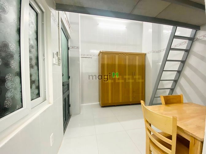 Hình ảnh Phòng có gác, full nội thất, ánh sáng tốt