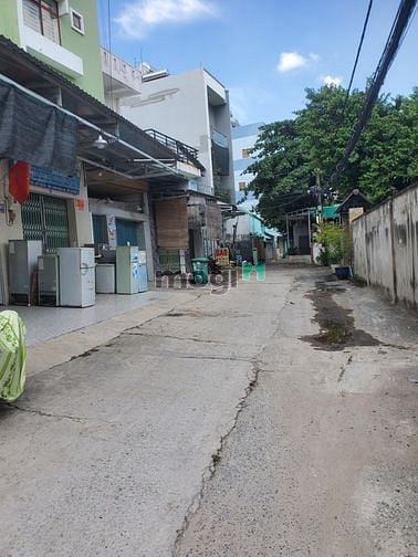 Hình ảnh Bán gấp lô đất 100m2 5x20 đường 79 Phước Long B gần ngã tư Bình Thái