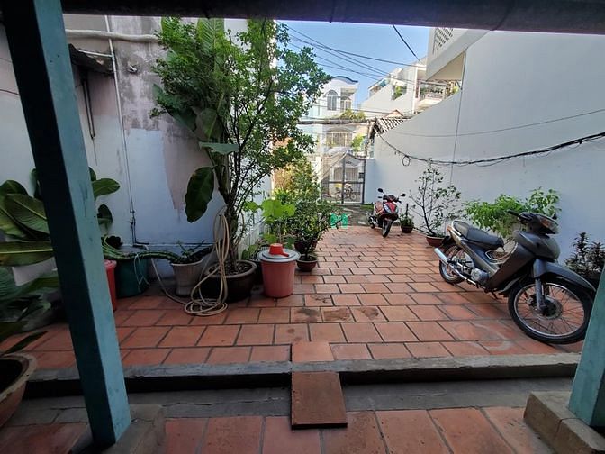 Hình ảnh Bán gấp nhà mặt tiền Bình Thạnh, 145m2, ngang hơn 8 m, sổ vuông đẹp.