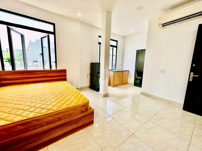 Hình ảnh CHDV Lê Văn Sỹ _Tân Bình 40m2 Ban công riêng biệt_  An ninh tốt