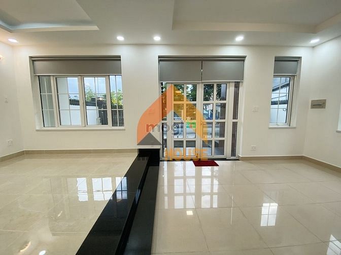 Hình ảnh VIILLA FULL diện tích hầm 10x20 bự nhất quả đất sau METRO