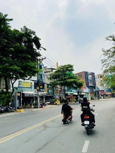 Hình ảnh 2,9 tỷ - đất 2 mặt hẻm 4m - sát chợ đêm Man Thiện - cực hiếm