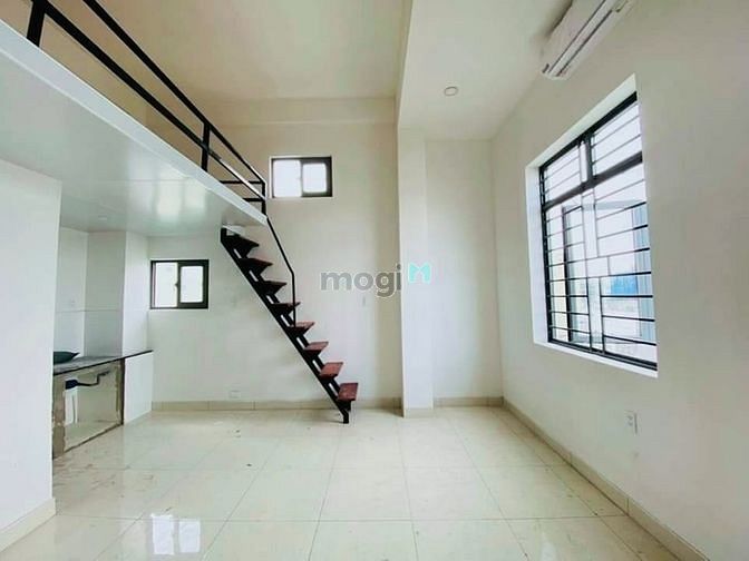 Hình ảnh Duplex rộng thoáng gần trường ĐH Tôn Đức Thắng, Rmit, UFM