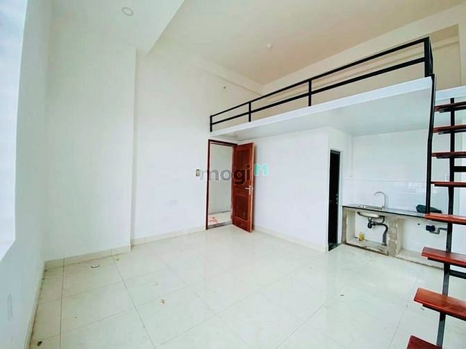 Hình ảnh Duplex rộng thoáng gần trường ĐH Tôn Đức Thắng, Rmit, UFM