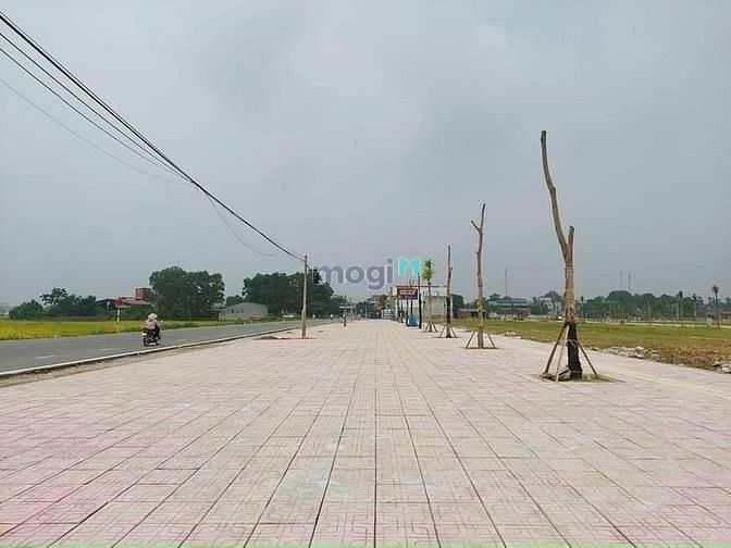 Hình ảnh Đất nền trung tâm thị trấn giá từ 1,7tỷ/lô
