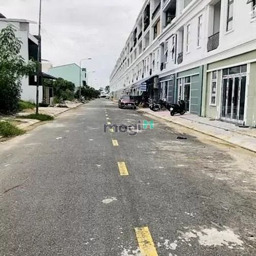 Hình ảnh BÁN ĐẤT KHU A4 KĐT PHƯƠNG TRANG Q. Liên Chiểu, Sát Biển Gía 5.4 Tỷ