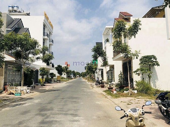 Hình ảnh Bán Nhanh Lô Đất Q6 Sổ Hồng riêng Giá 1,5 Tỷ