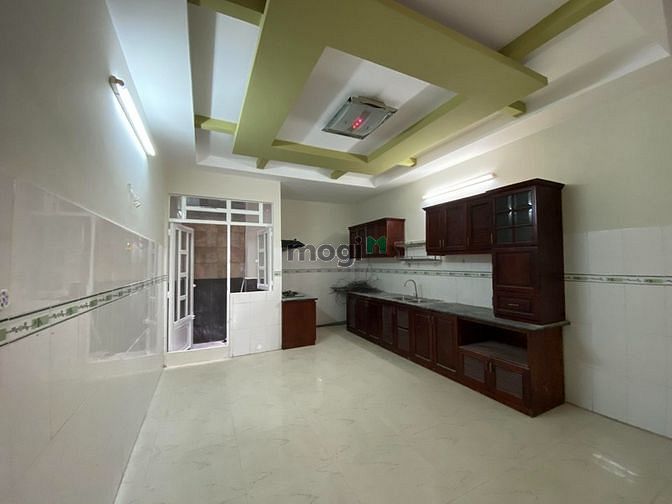 Hình ảnh Bán gấp nhà HXH Hoàng Bật Đạt Tân Bình 72m2 nhỉnh 7 tỷ