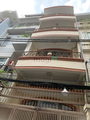 Hình ảnh * Cho thuê nhà 66/3A Phạm Ngọc Thạch Quận 3.