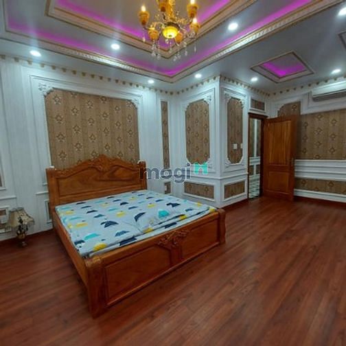 Hình ảnh Nhà hẻm xe hơi thông, nội thất dát vàng hơn 3 tỷ