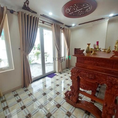 Hình ảnh Nhà hẻm xe hơi thông, nội thất dát vàng hơn 3 tỷ