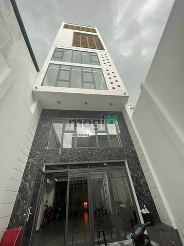 Hình ảnh Cho thuê nhà mặt tiền CMT8 - 6 Tầng có thang máy