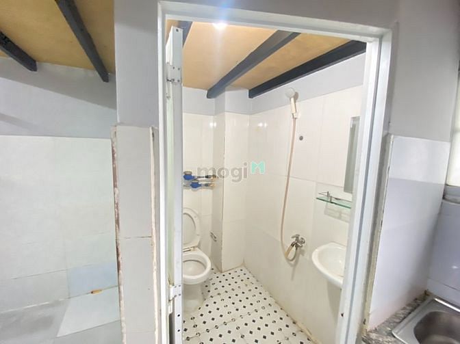 Hình ảnh Phòng trọ giá rẻ ở Etown Cộng Hòa Tân Bình