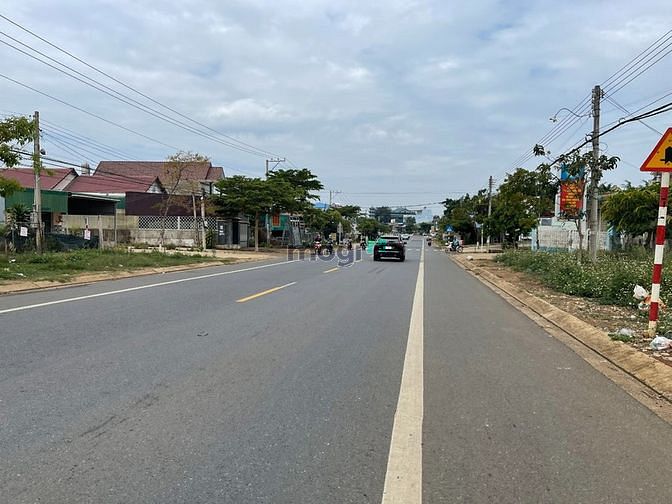 Hình ảnh (TIN THẬT) đất MT sổ đỏ 100m2 trung tâm thị trấn lộc an chỉ 800tr